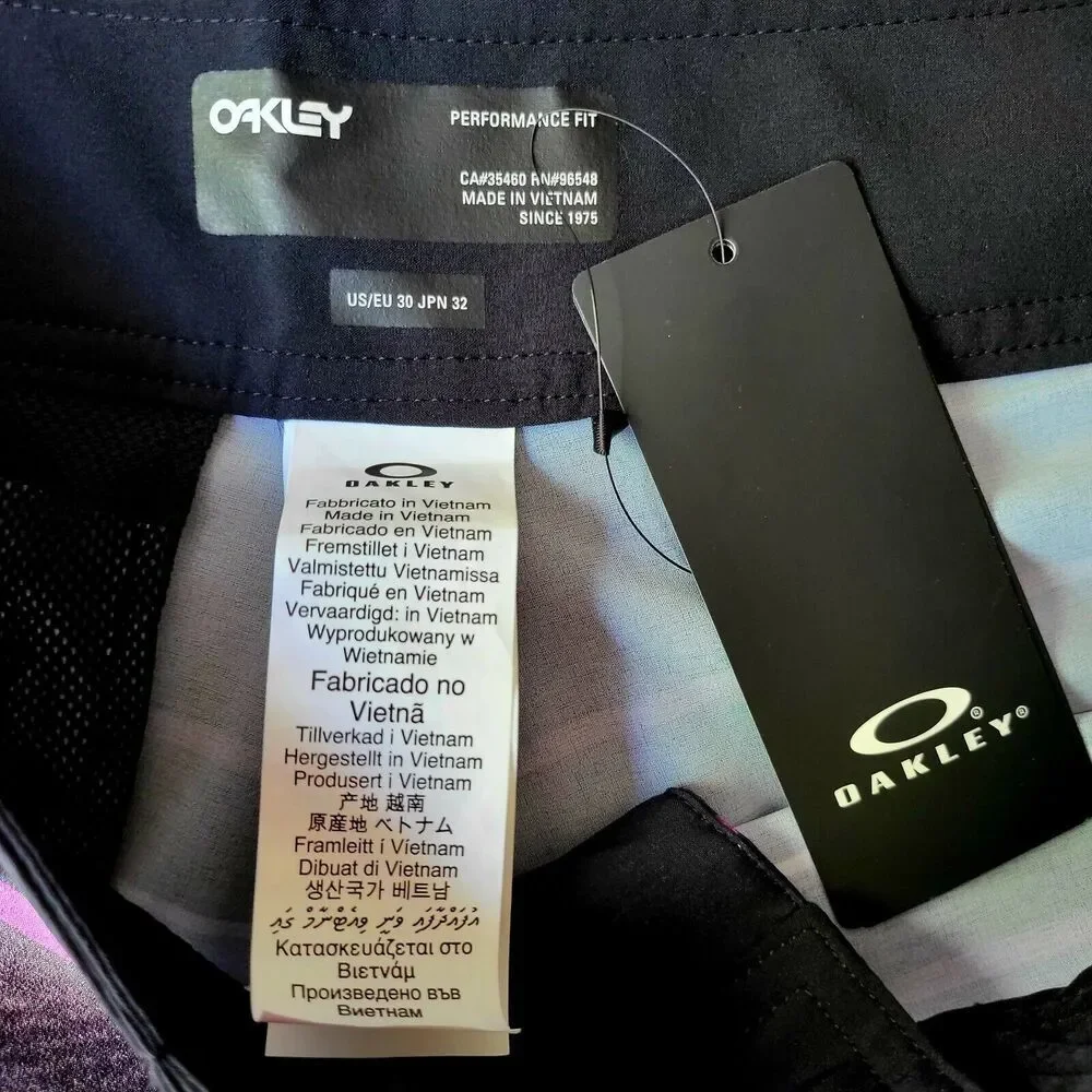 NWT Oakley Retro Split 21